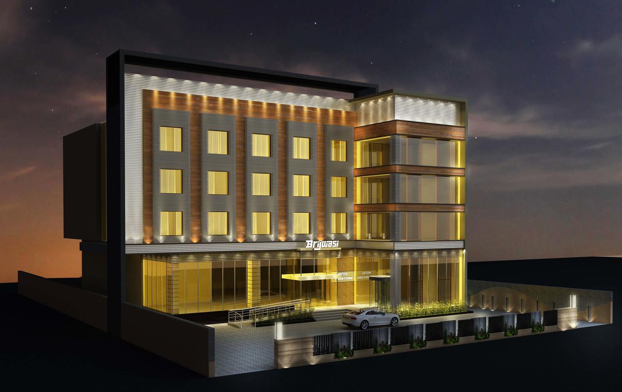 Centrum Hotel By Brijwasi Mathura Luaran gambar